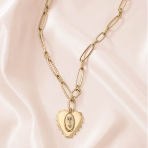 Stella & Dot “You do you” necklace